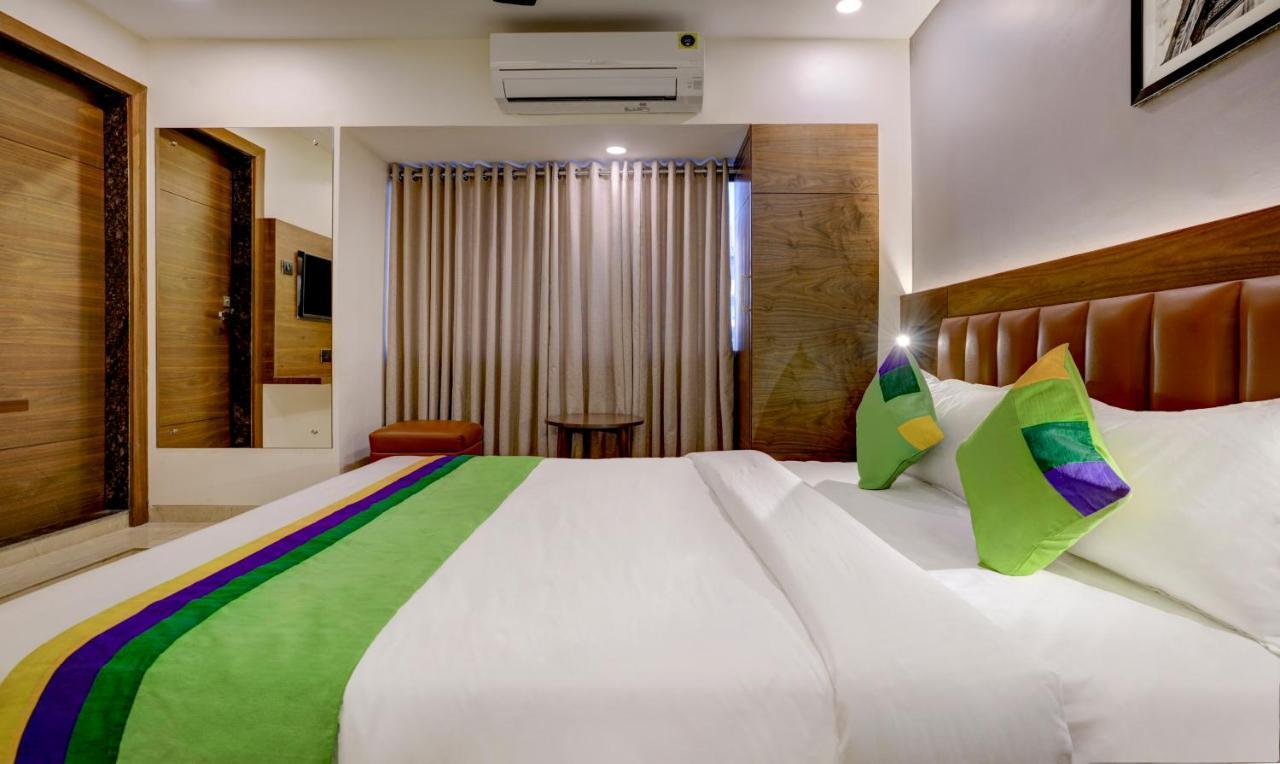 Treebo Castle Rock Inn Mumbai Exterior photo