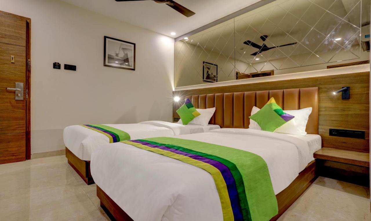 Treebo Castle Rock Inn Mumbai Exterior photo
